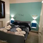 Aura\'S Apartment